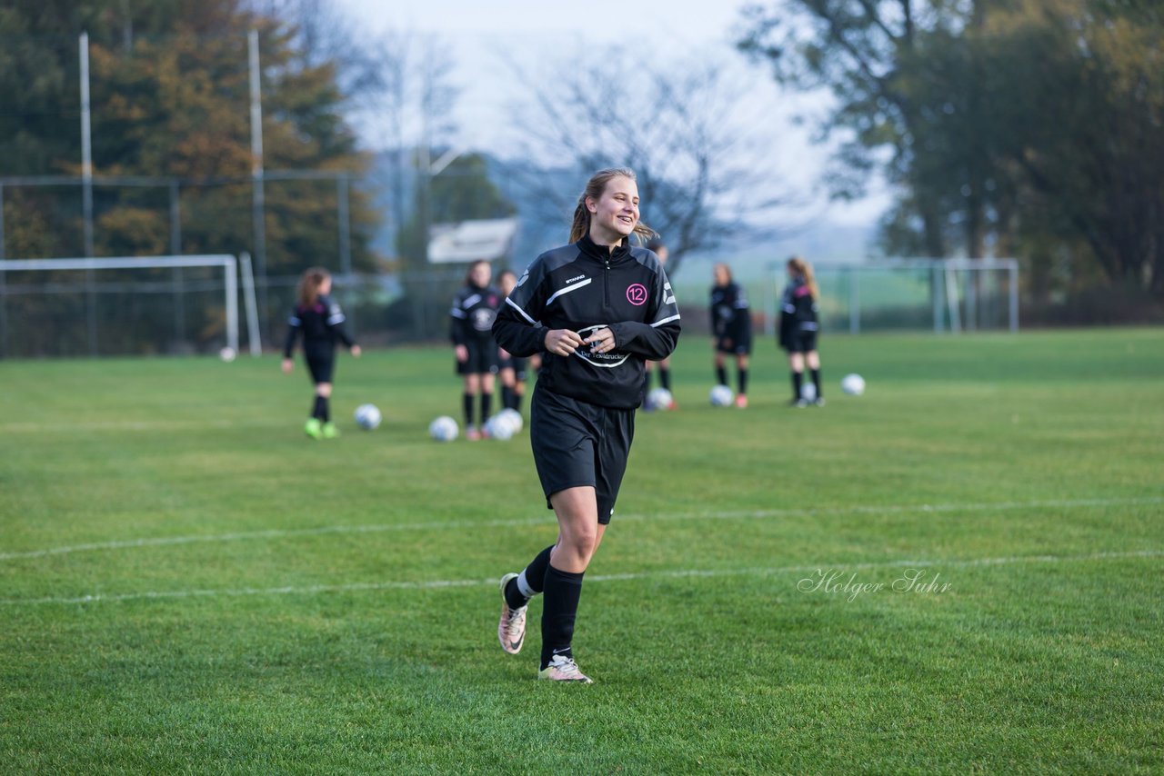 Bild 129 - wBJ MSG Steinhorst-Krummesse - VfL Pinneberg : Ergebnis: 2:0